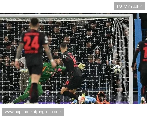 欧冠淘汰赛大爆冷，豪门被黑马斩落马下