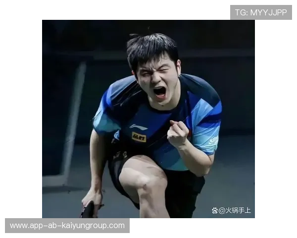 反手精准助力樊振东稳住阵脚，尹航点赞，樊振东反手技术特点