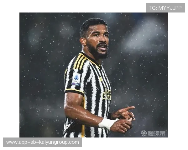 尤文图斯布雷默双响头球,4比1逆袭帕尔马